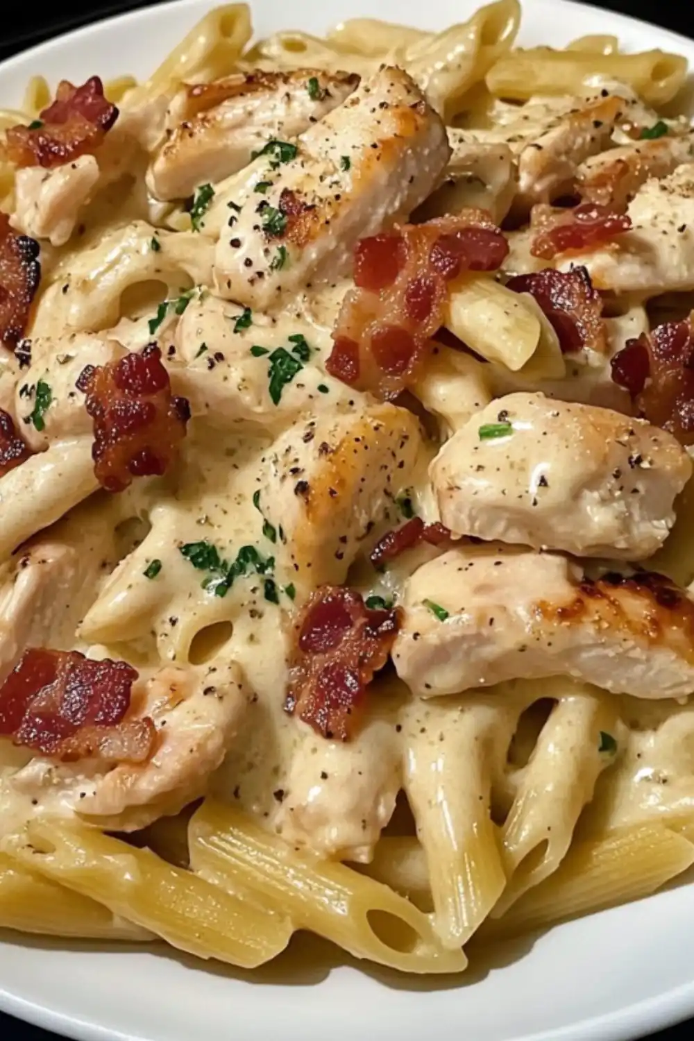 creamy chicken bacon ranch pasta